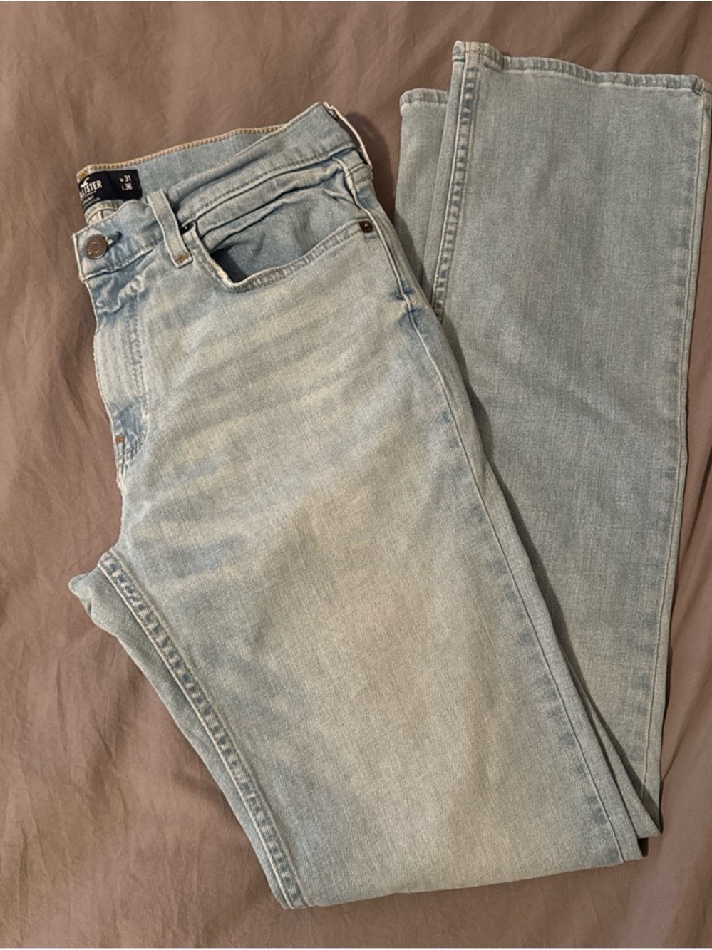 Light Wash Men’s Jeans - Hollister